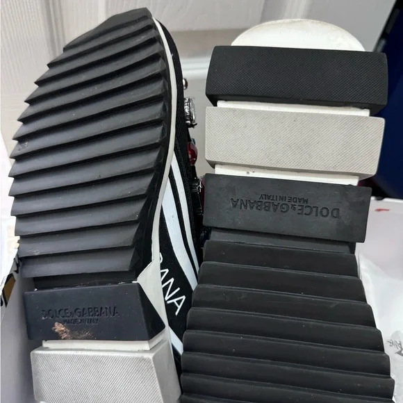 Dolce Gabbana - Picture 3 of 3